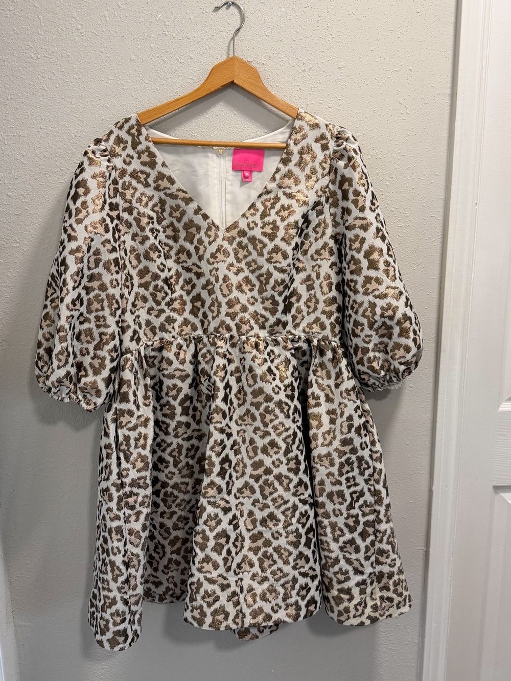 Lilly Pulitzer Size 16 Cream and Leopard-Print Puff-Sleeve Mini Dress